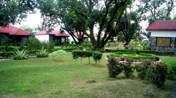 מלון Corbett National Park Corbett Leela Vilas מראה חיצוני תמונה
